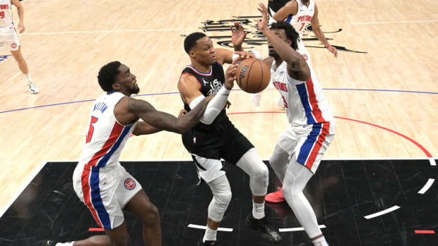 shake milton russell westbrook detroit pistons los angeles clippers